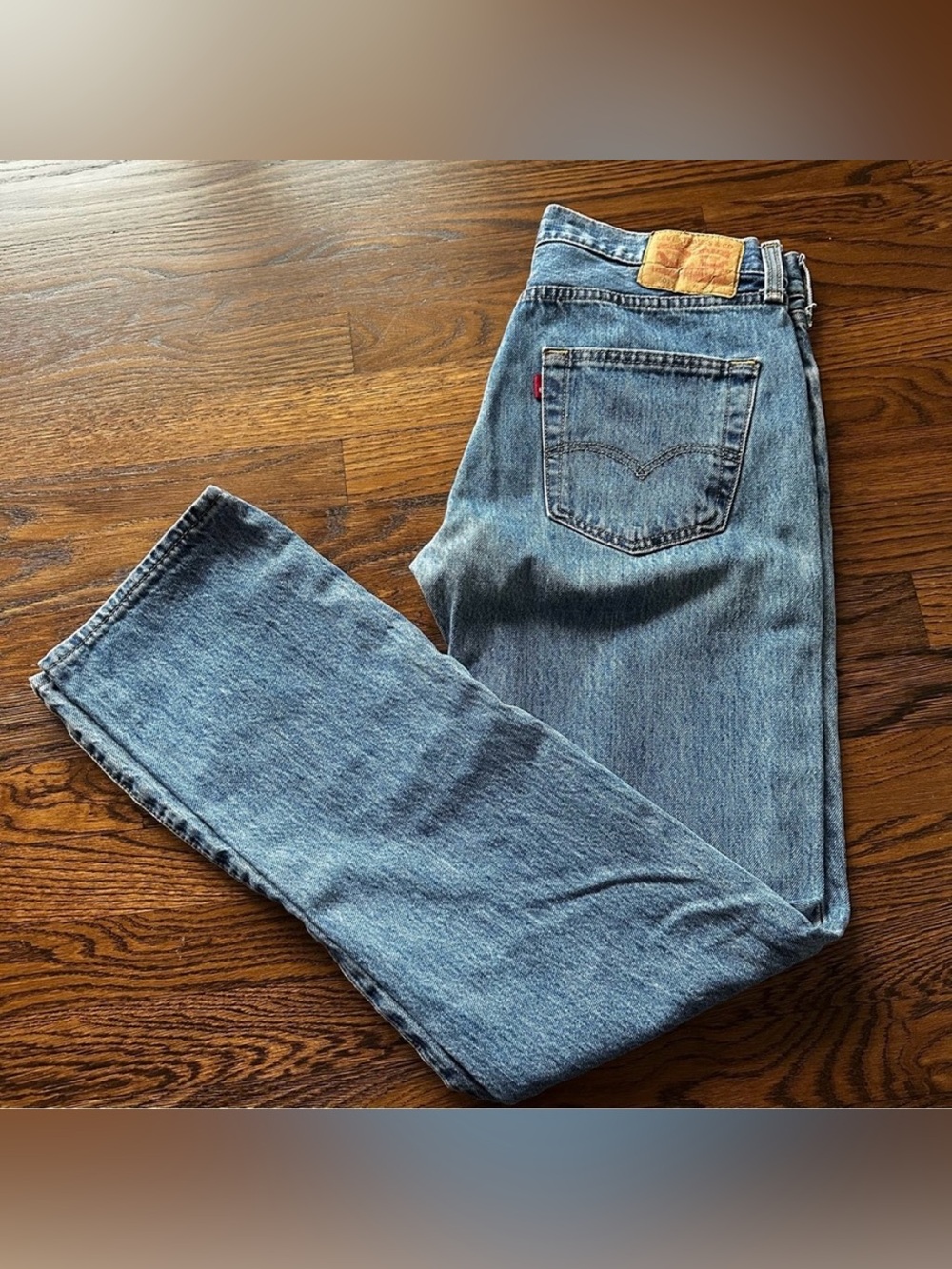 Men’s Levis 501 Jeans 32x34 Blue Button Fly Regular Straight Leg Mid Rise Denim